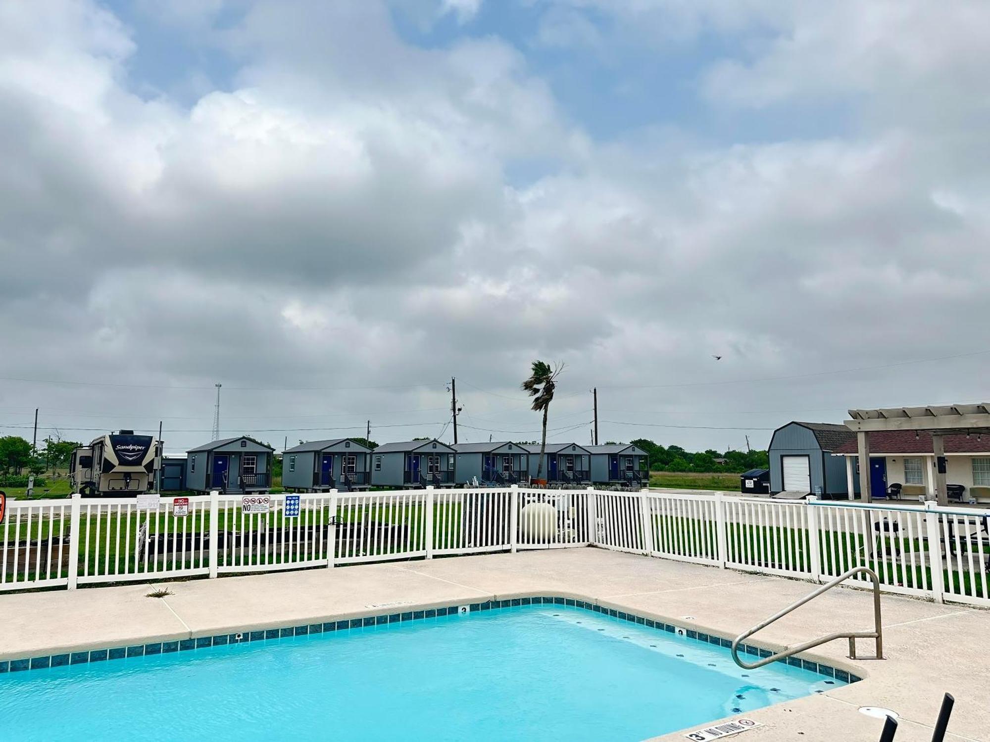 Coastal Bend At Seadrift, Motel & Rv Park Exterior photo
